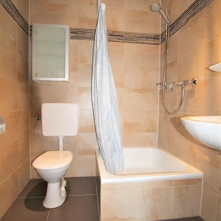 Lejlighed Gutshaus U1 *