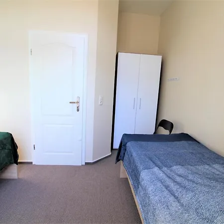 Gutshaus U1 Apartament